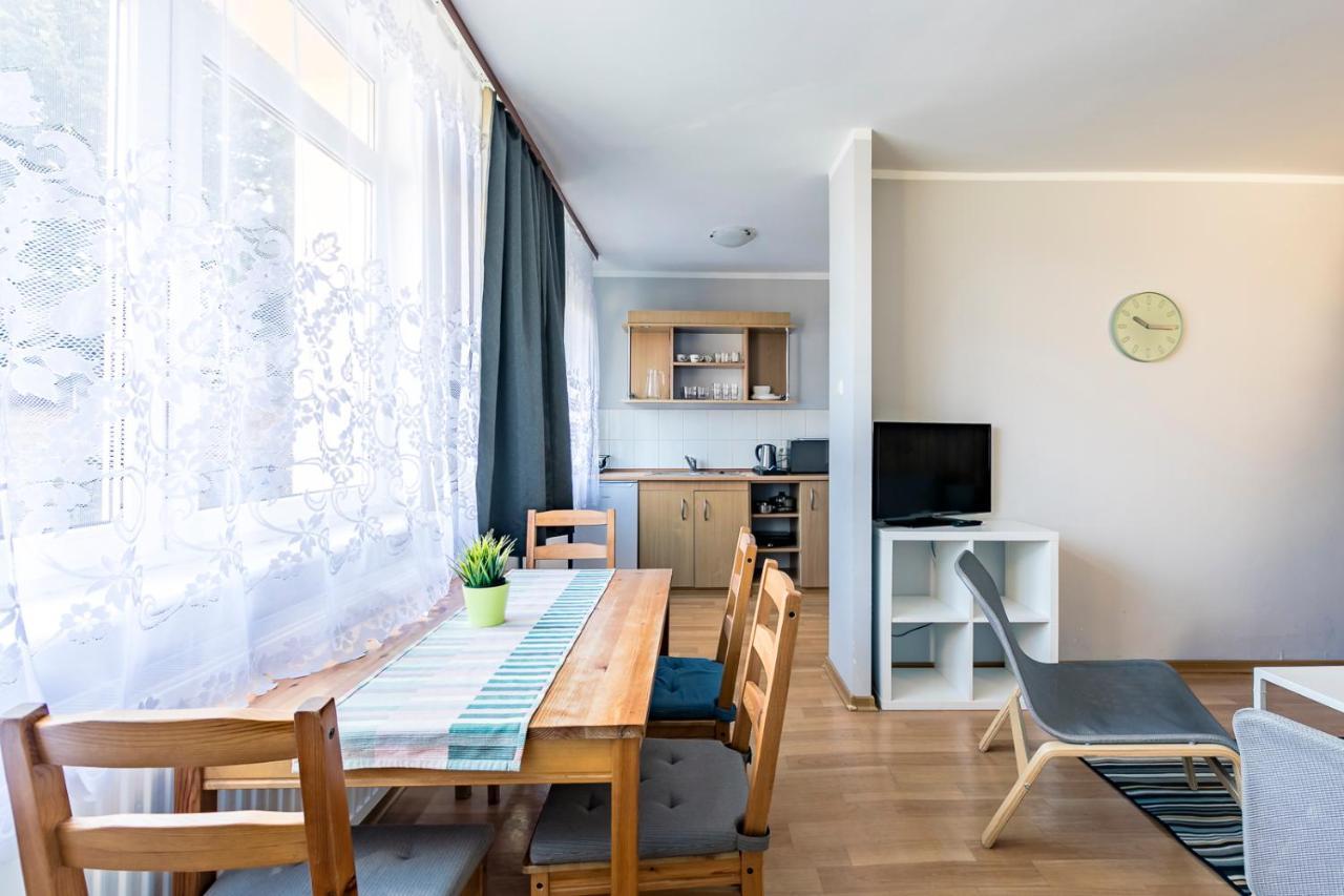 Apartamenty Pod Modrzewiem Устроне Морске Екстериор снимка